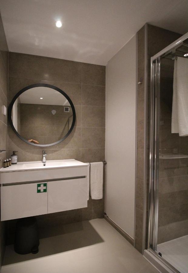 Apartment At The *